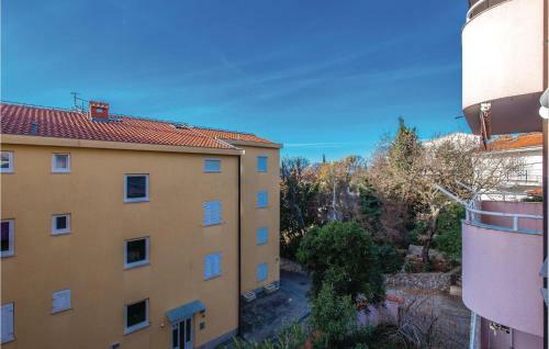 Two-bedroom Apartment In Selce