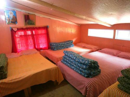 Youth Hostel Sirikhola