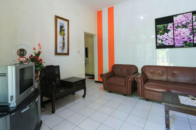 Hotel Wisma Bougenville