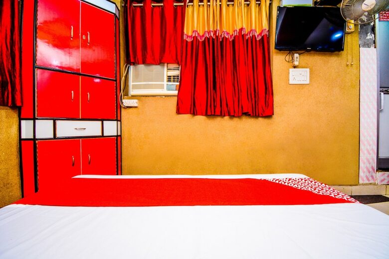 Hotel Oyo 37546 Gaur Guest House