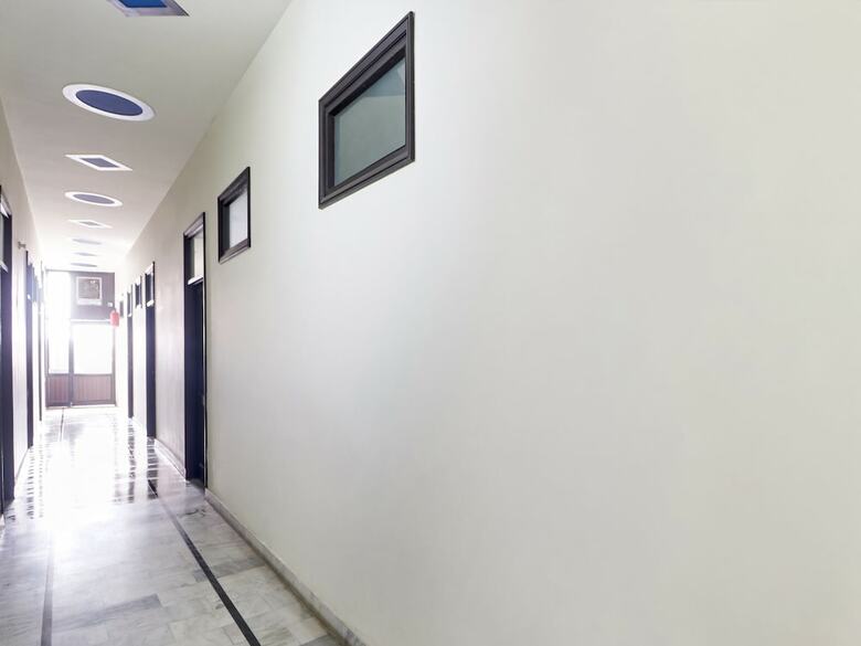 Hotel Oyo 45903 Royal Guest House