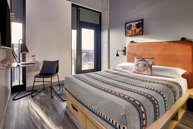 Hotel Moxy Columbus Short North