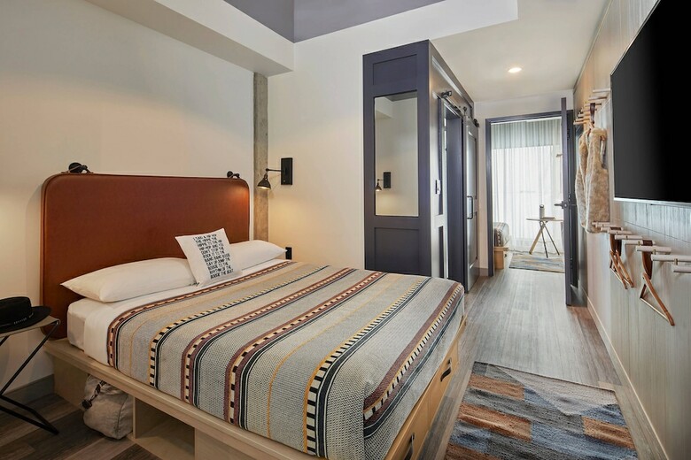 Hotel Moxy Columbus Short North