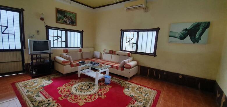 Bed & Breakfast Tithonia Homestay