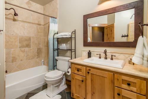 Truckee House