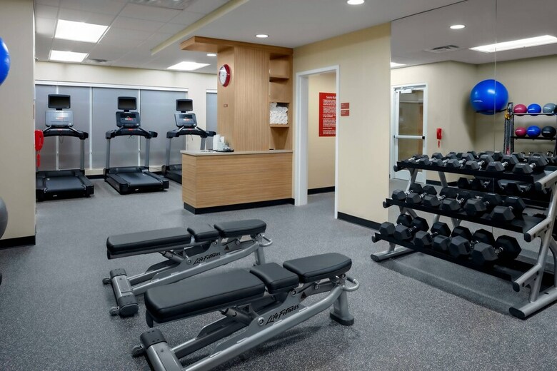 Hotel Towneplace Suites By Marriott Gainesville