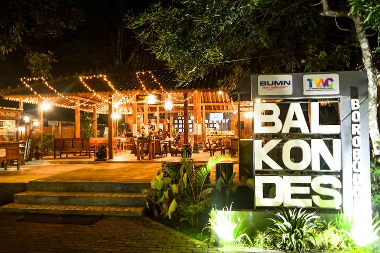 Hotel Balkondes Borobudur