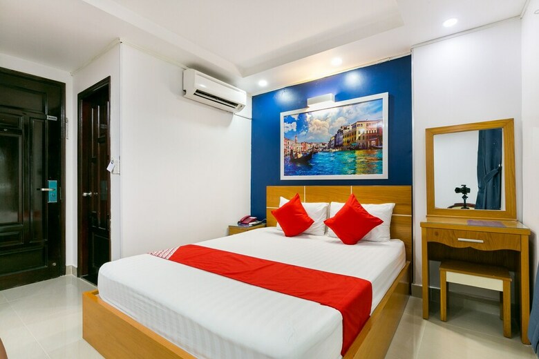 Oyo 334 Milan Hotel