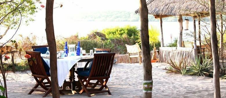Posada Mikes Camp Kiwayu