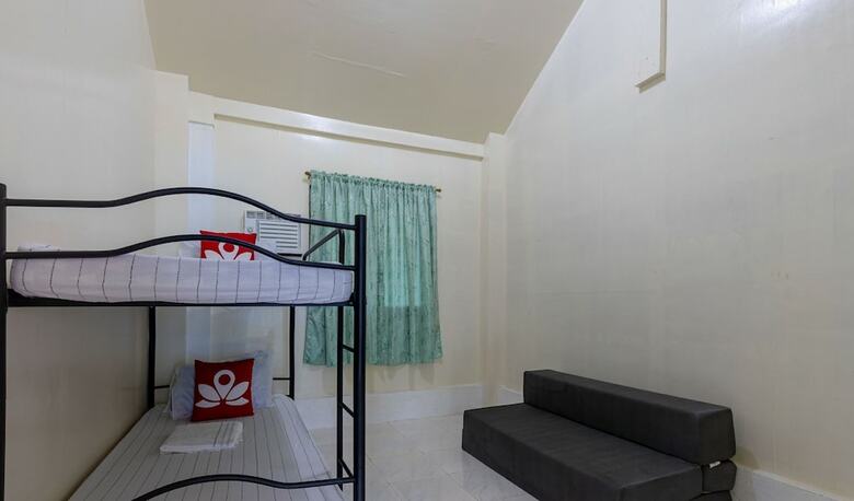 Zen Rooms Eunas Siargao