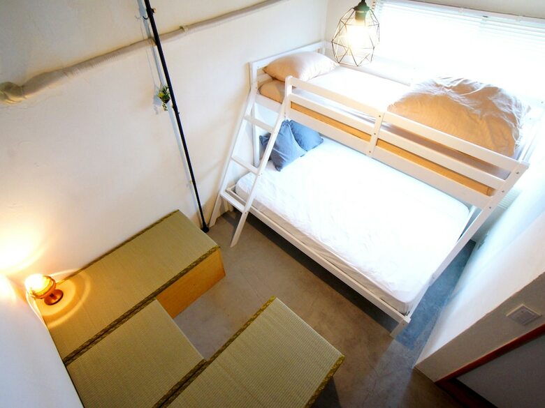 Hostal We Home Hotel + Hostel & Kitchen