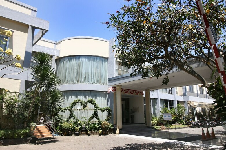 Hotel Airy Syariah Lowokwaru Veteran 17 Malang