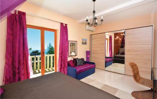 Two-bedroom Apartment In Sveta Nedjelja
