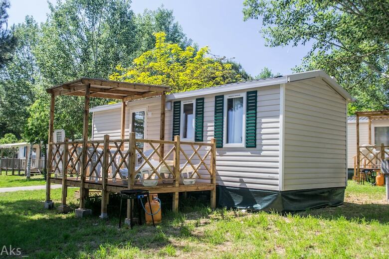 Happy Camp In Camping Village Paestum