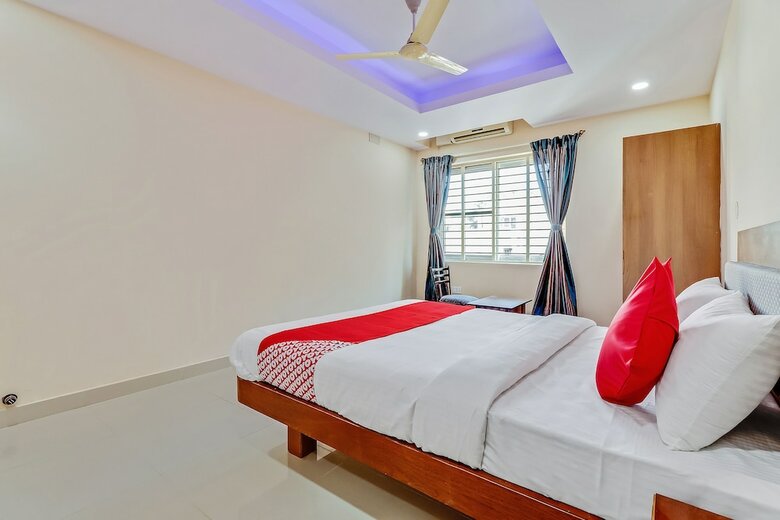 Capital O 49646 Hotel Champion Paradise