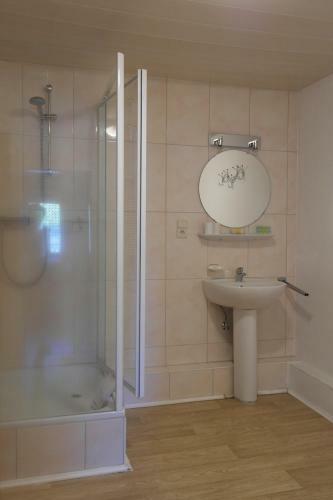 Hostal Zum Goldhahn