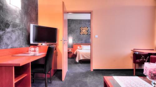 Hotel Tristar