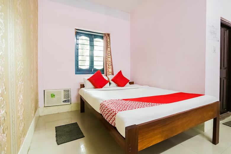 Oyo 61628 Hotel Aashna
