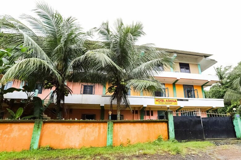 Oyo 61628 Hotel Aashna