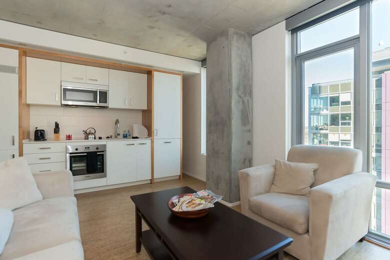 Downtown Seattle 3rd Ave Apartments
