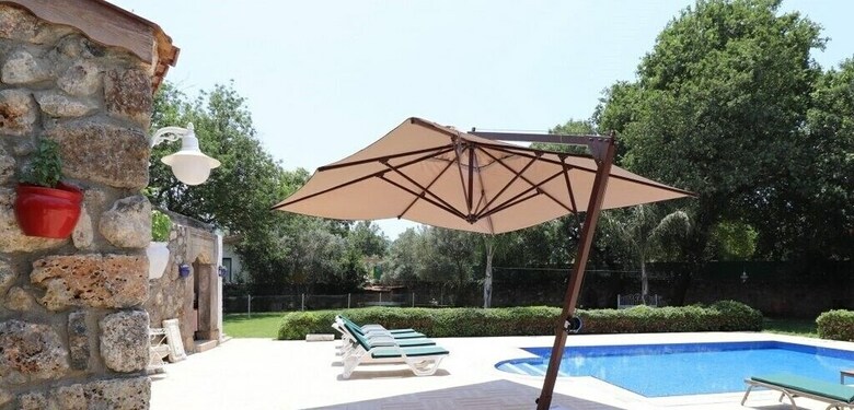 Villa Bln1 By Joylettings