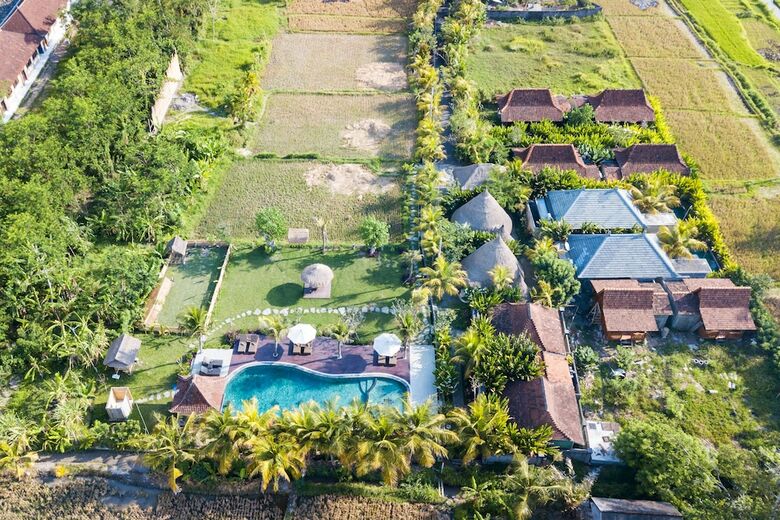 Hotel Uma D'mas Villa