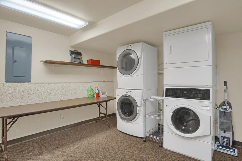 Villa 5br Poe Manor Entertain,hot Tub+has Everything!