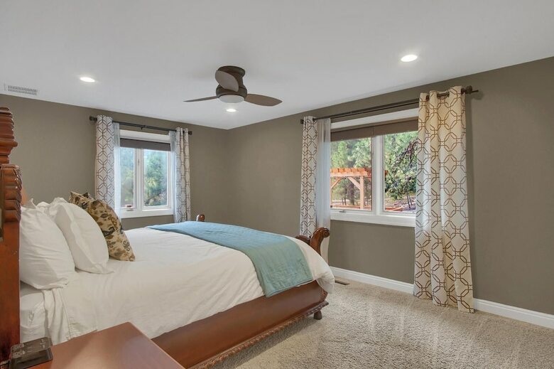 Villa 5br Poe Manor Entertain,hot Tub+has Everything!