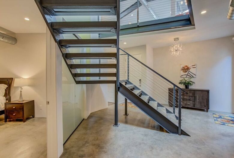 3br Modern Marveldowntown Customprivate Balcony