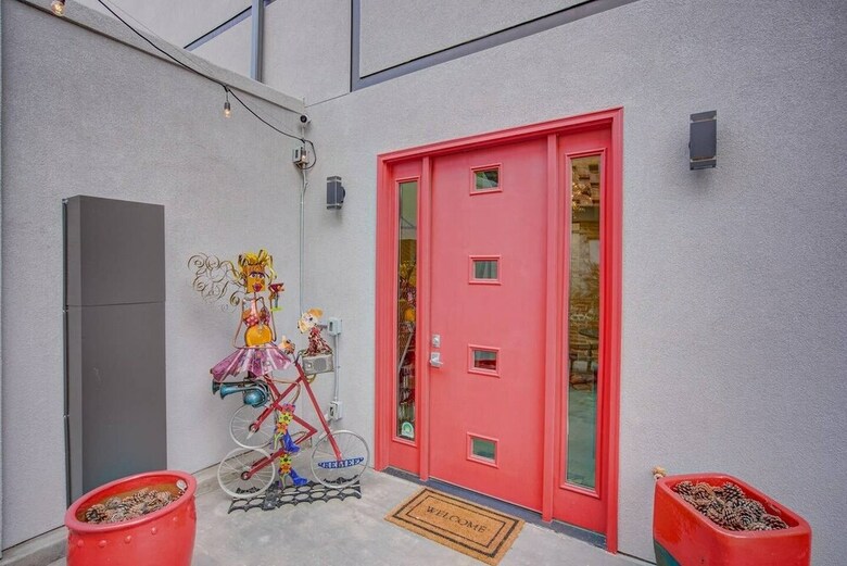 3br Modern Marveldowntown Customprivate Balcony