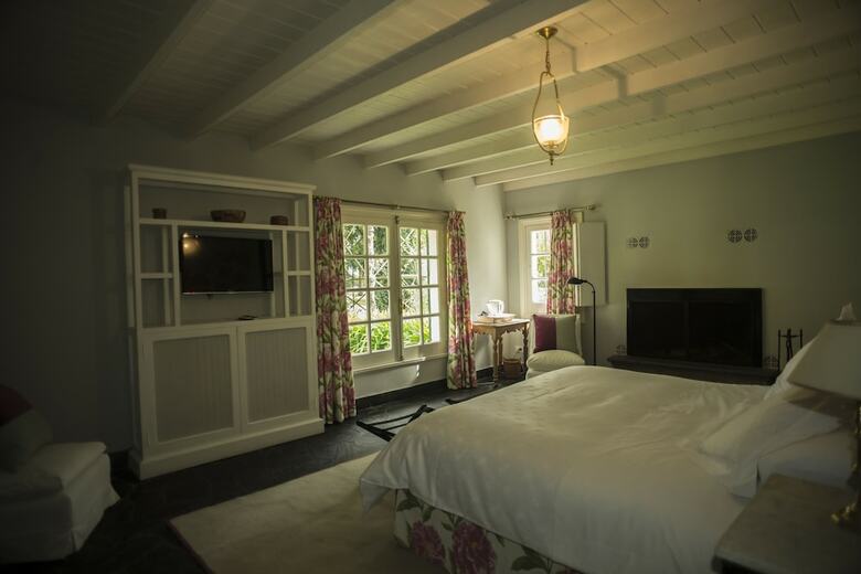 Hotel Estancia Ave Maria