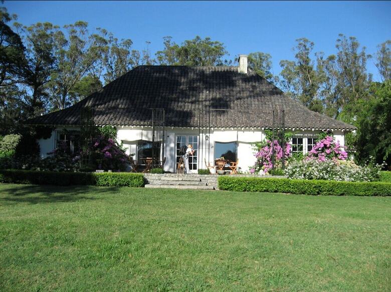 Hotel Estancia Ave Maria