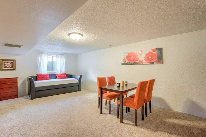 3bdrm Value And Comfortcheyenne Mountain Suburbs!