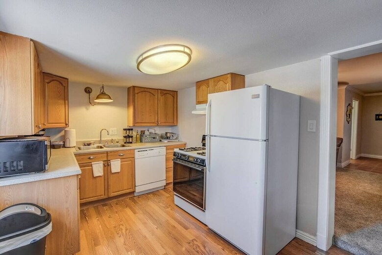 Villa 2 Bdolympic Trainingnear Parks, A Lake, Downtown