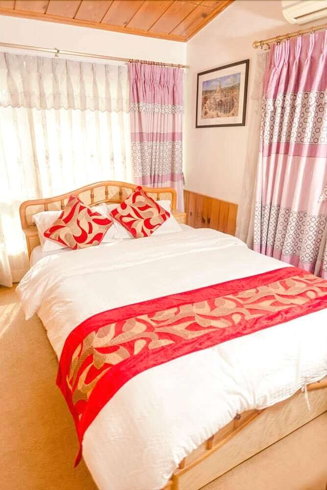 Hotel Shree Kunja Homestay