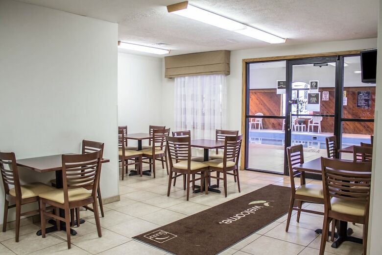 Hotel Sleep Inn