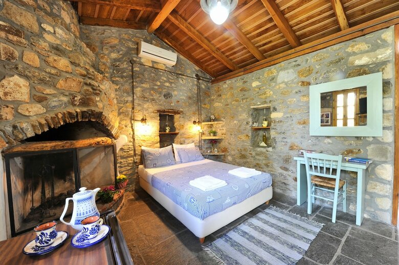 Hotel Gera's Olive Grove