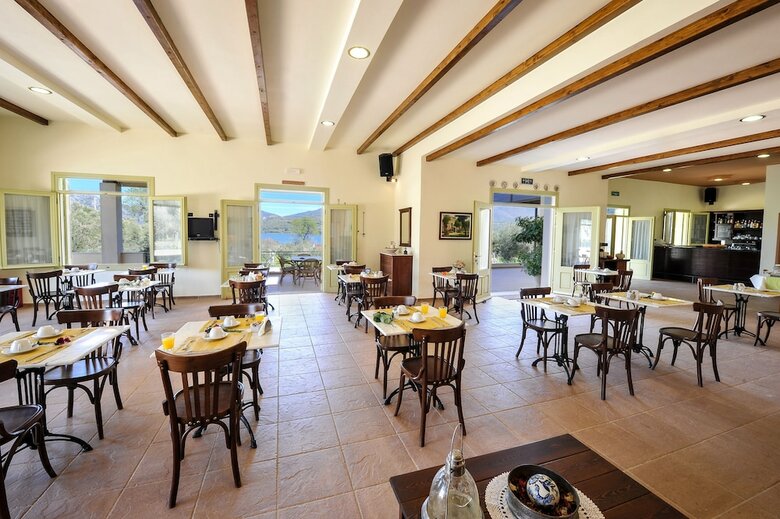 Hotel Gera's Olive Grove