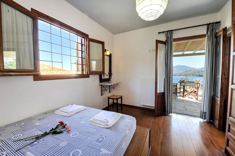 Hotel Gera's Olive Grove