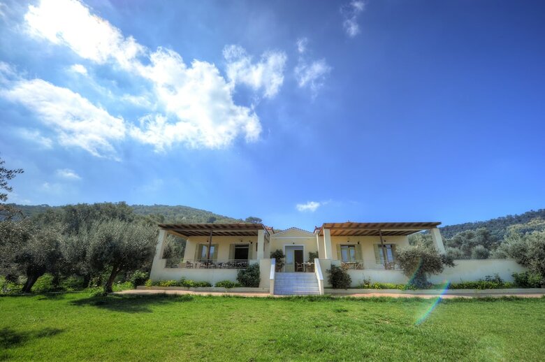 Hotel Gera's Olive Grove