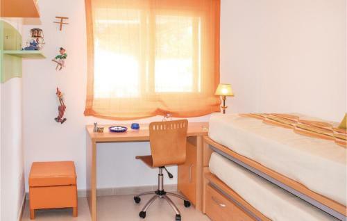 Two-bedroom Holiday Home In Roldan
