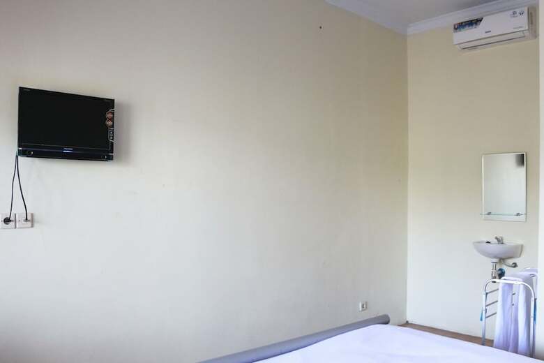 Hotel Oyo 1722 Villa Ciparay Indah