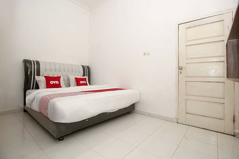 Hotel Oyo 1847 Jasmine Kost