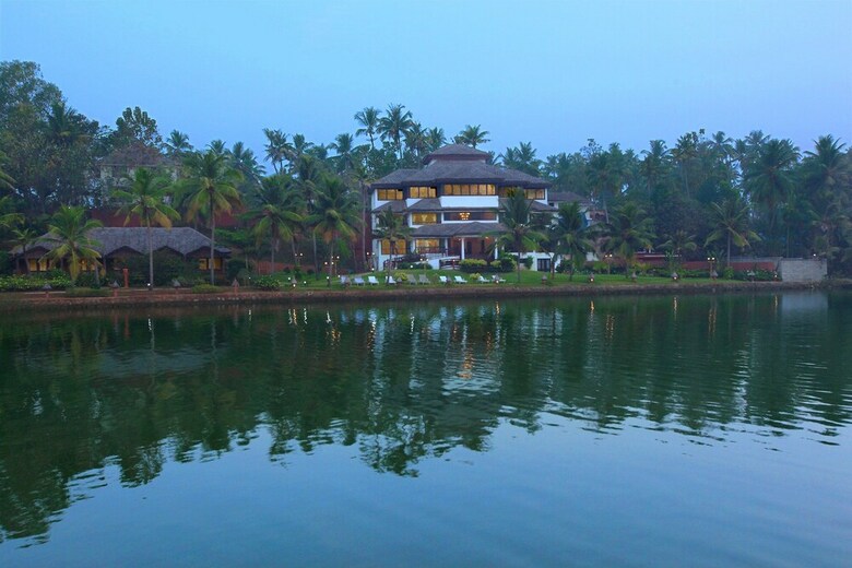 Apartamento Fragrant Nature Backwater Resort & Ayurveda Spa