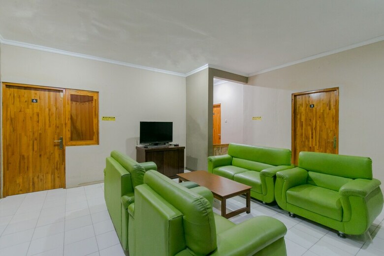 Hotel Spot On 1899 Berkah Homestay