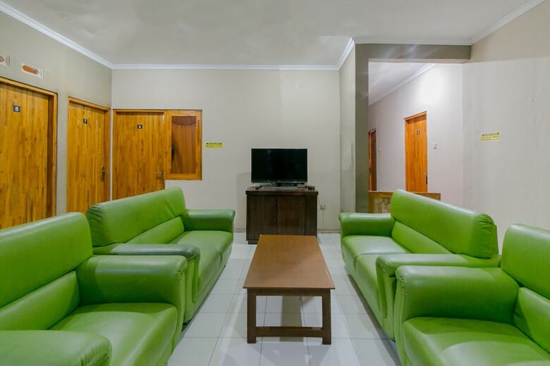 Hotel Spot On 1899 Berkah Homestay