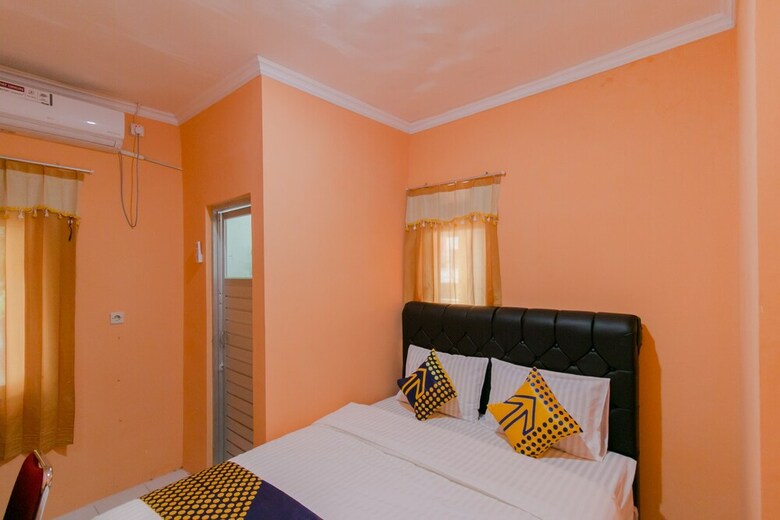 Hotel Spot On 1899 Berkah Homestay