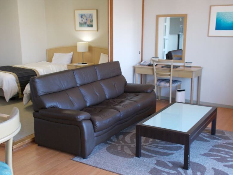 Katsuura Hilltop Hotel & Residence