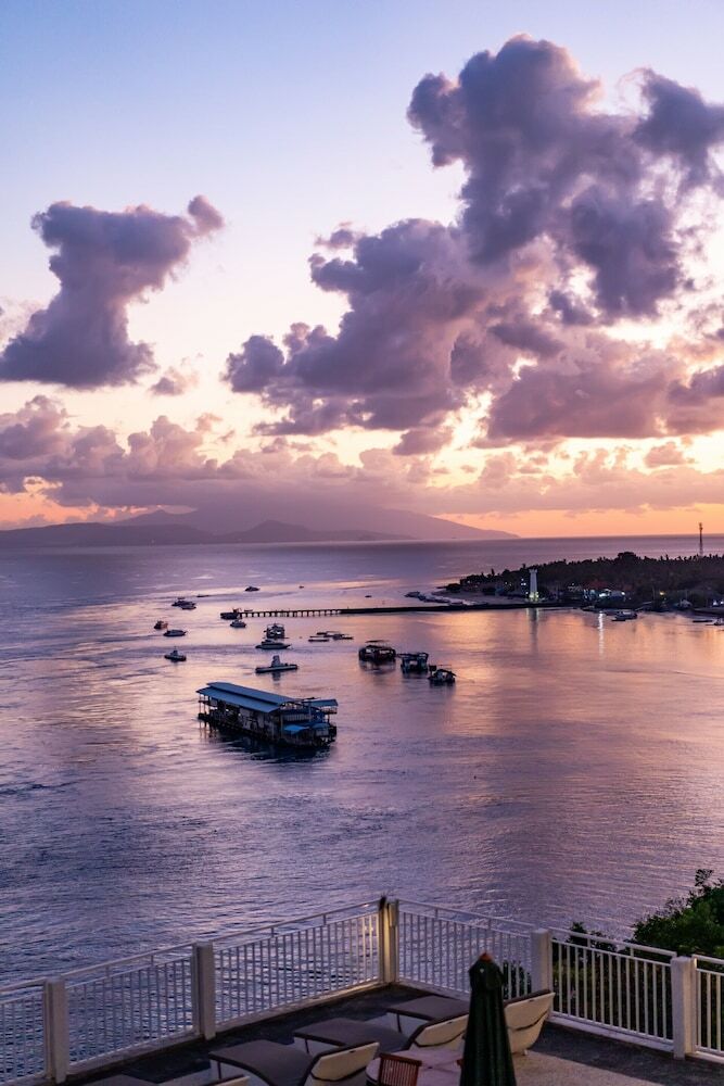 Samuh Ocean Sunset Hotel