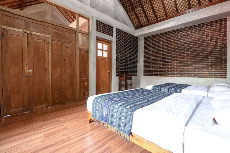 Hotel Saka Homestay